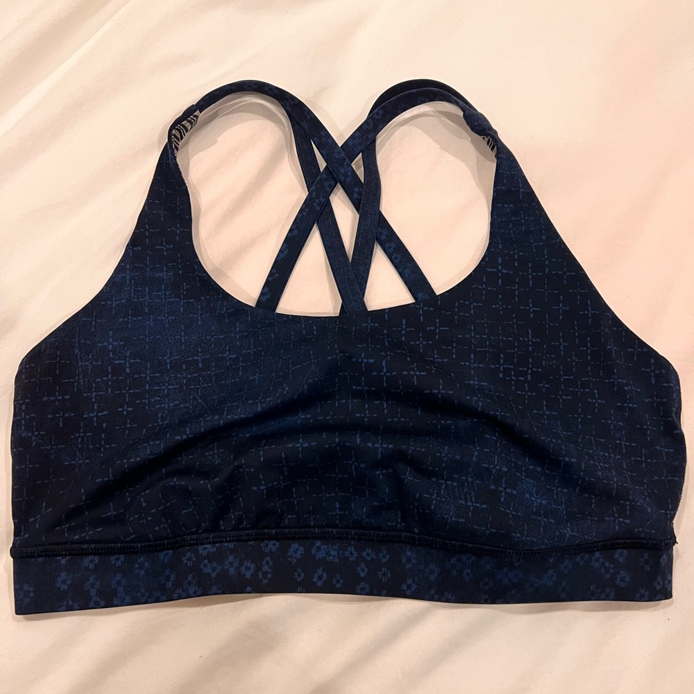 Lululemon sports bra